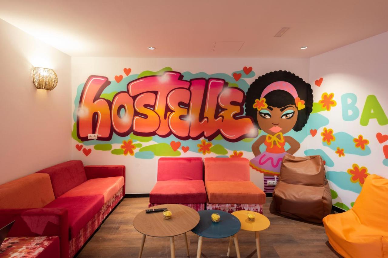 Hostelle - Women Only Hostel Barcelona — Foto’s 1